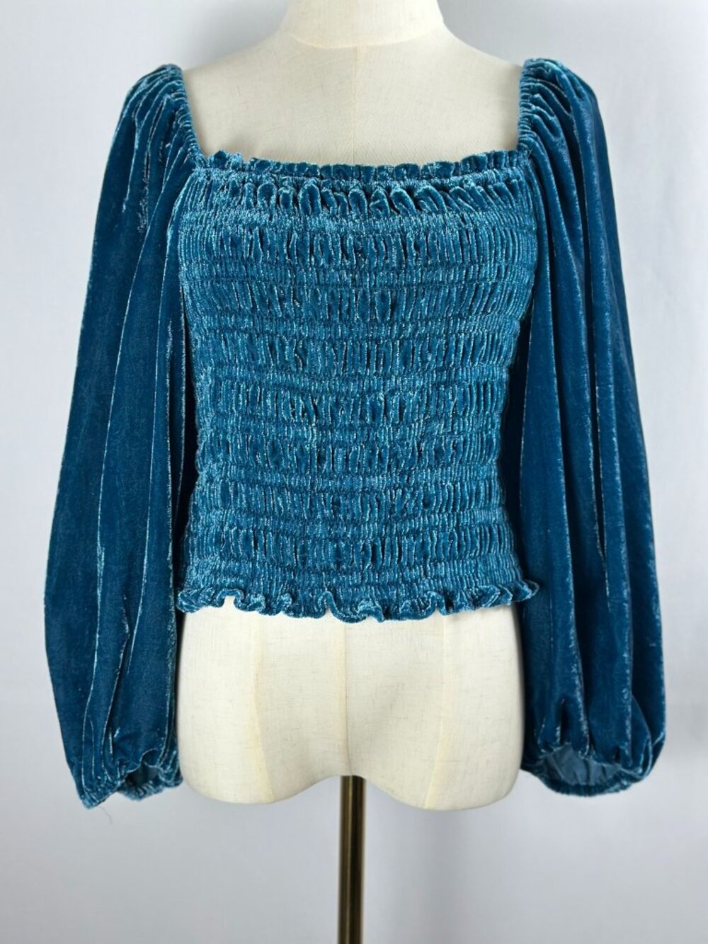 by Anthropologie Puff-Sleeved Velvet Top LP Aqua Blue Whimsigoth Boho Peasant